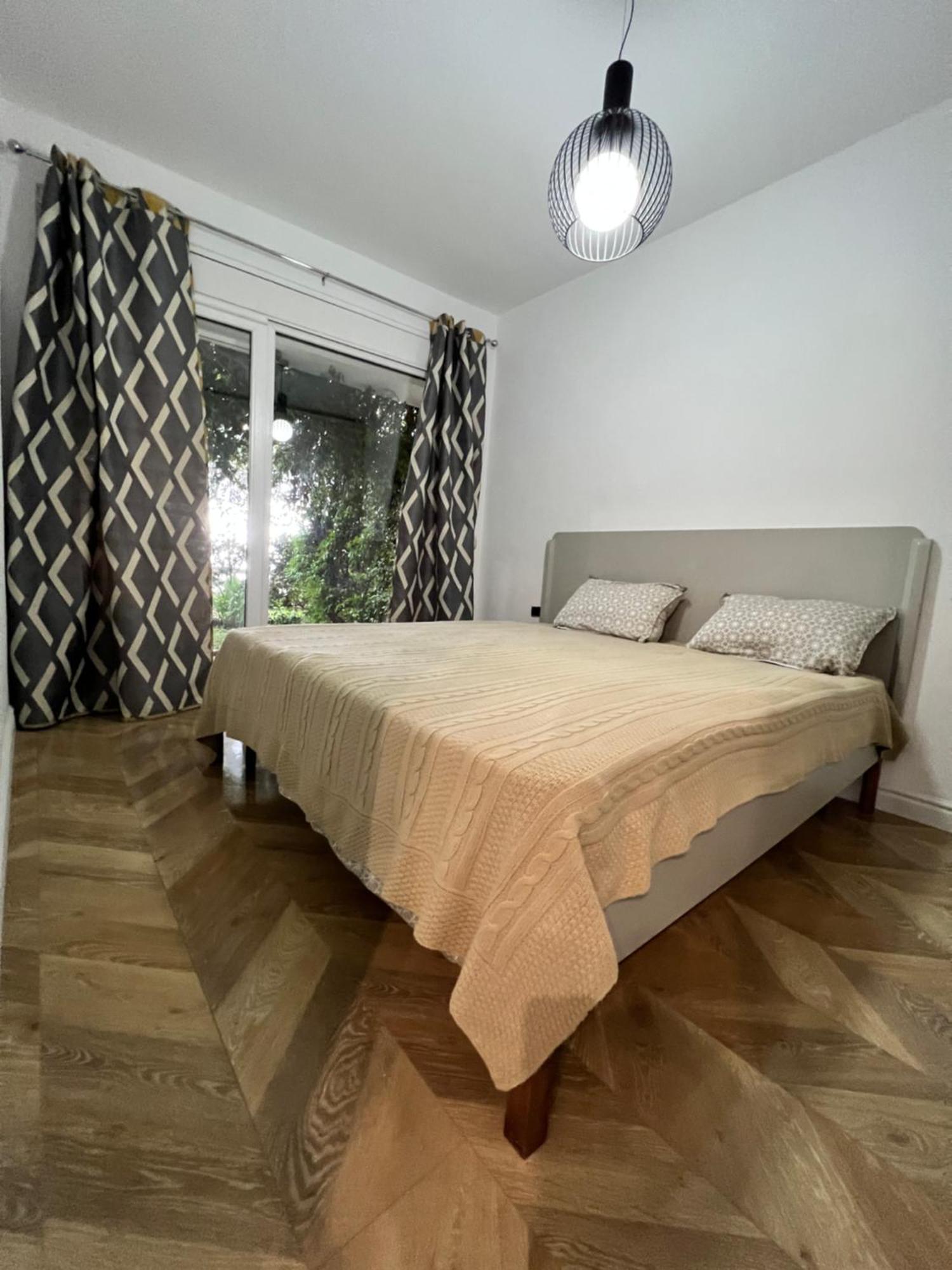 Apartahotel The Olives Terrace Residences Dhërmi
